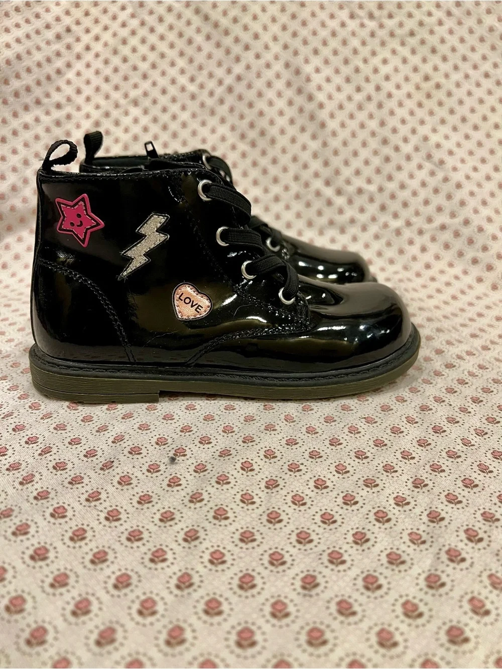 Harper Canyon Girl Black Patent Lace-Up Ankle Boots with Star & Heart Patches